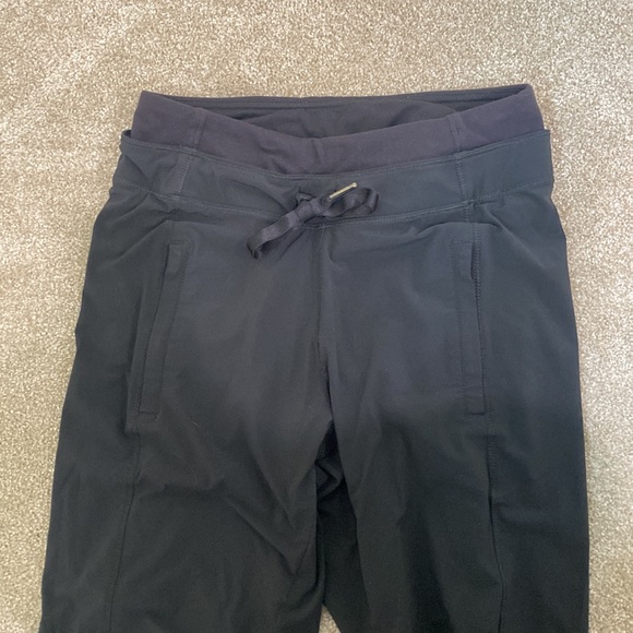 Lululemon lined pants - Picture 4 of 5